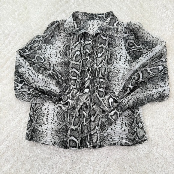 SHEIN Tops - Shein Blouse Women's Large Snakeskin Print Button Down LS Mob Wife Office